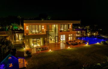 <p>Our villas located in Bodrum Gündoğan region are seafront and have a private beach within a luxury facility - 